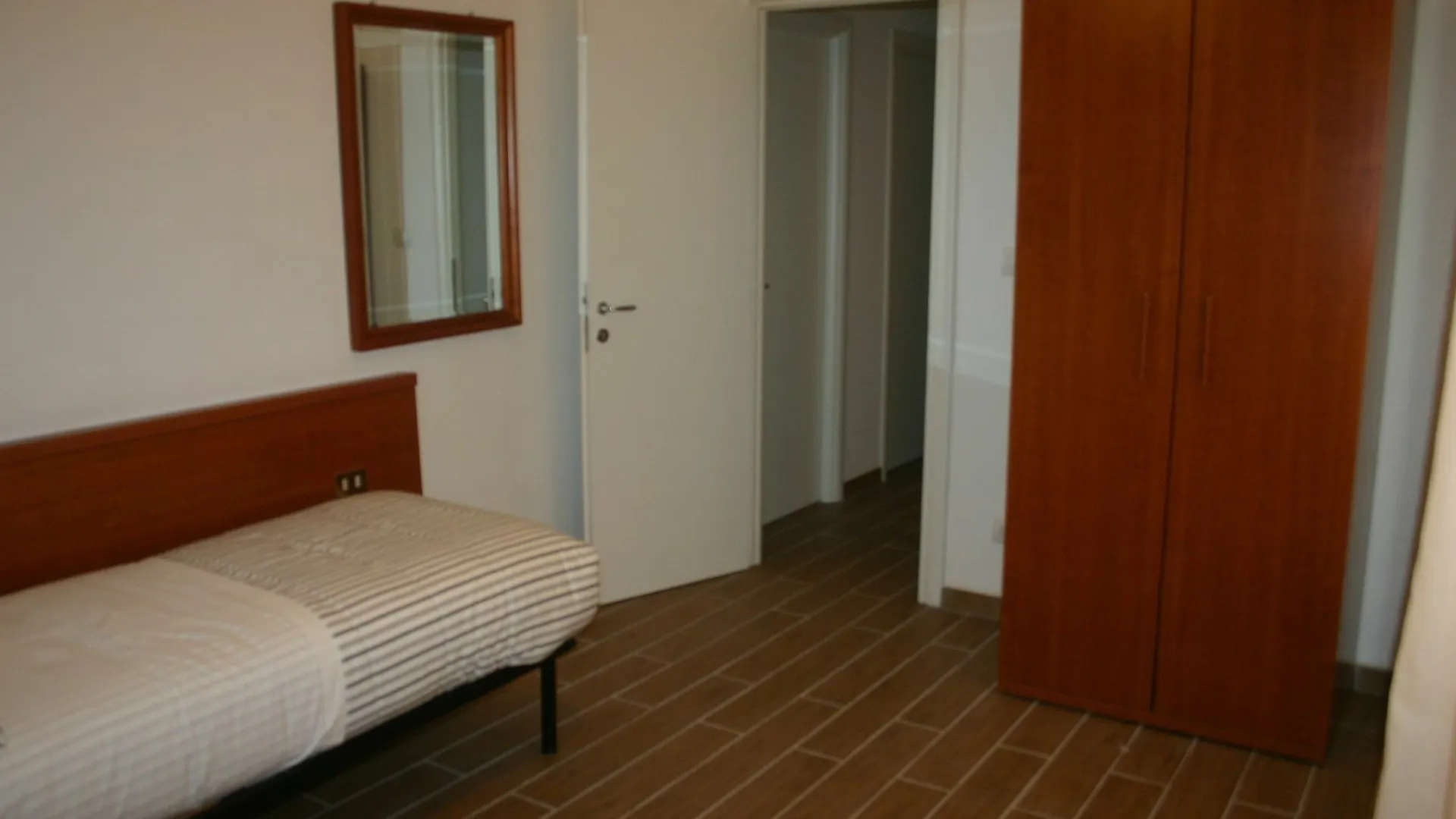Vittoria Guest House Rome